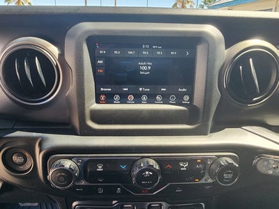2022 Jeep Wrangler Unlimited Willys