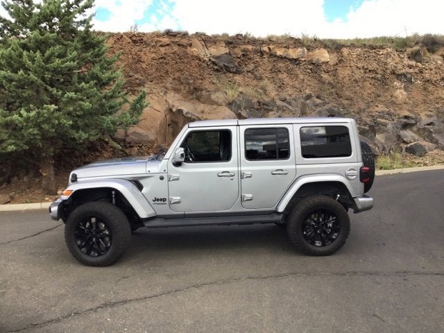 2021 Jeep Wrangler Unlimited Sahara High Altitude