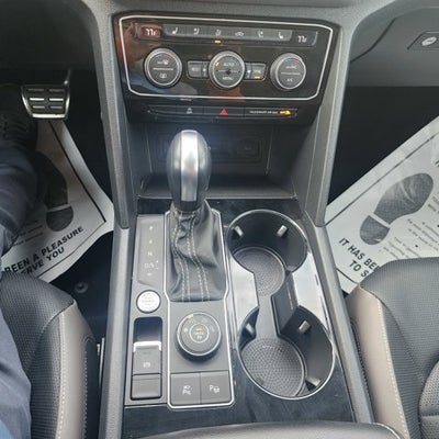 2021 Volkswagen Atlas 3.6L V6 SEL Premium R-Line