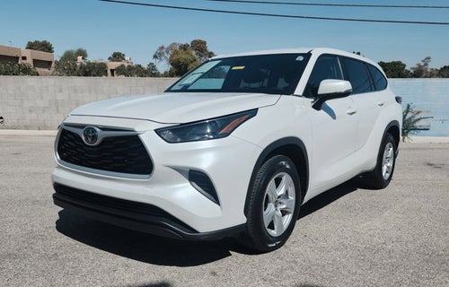 2023 Toyota Highlander Base