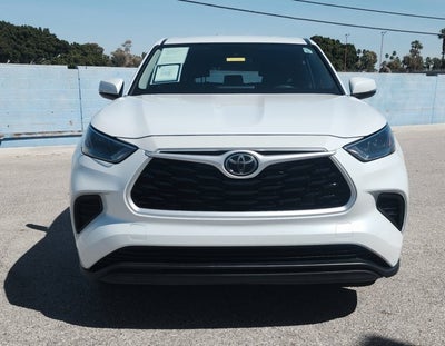2023 Toyota Highlander Base