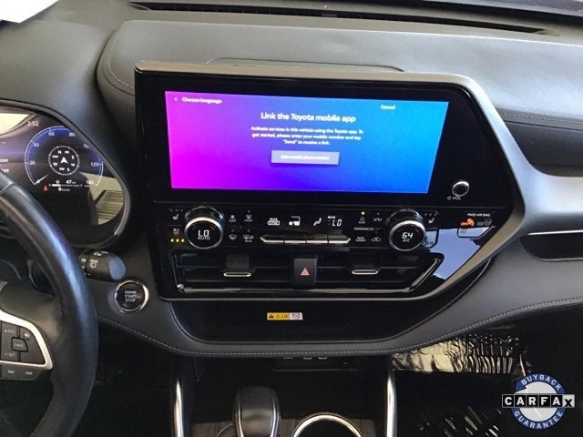 2023 Toyota Highlander Base