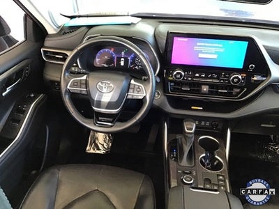 2023 Toyota Highlander Base