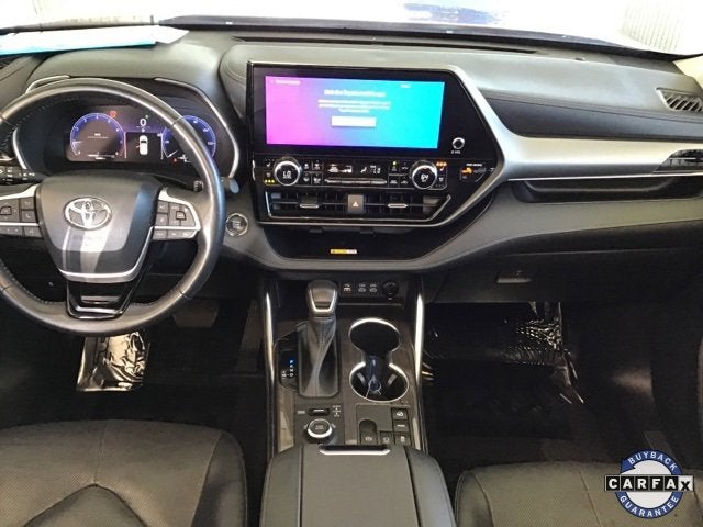 2023 Toyota Highlander Base