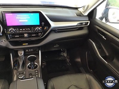 2023 Toyota Highlander Base