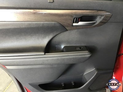 2023 Toyota Highlander Base