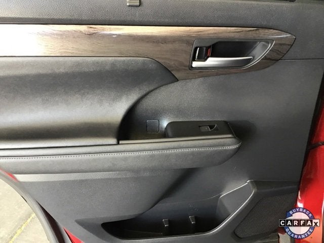 2023 Toyota Highlander Base