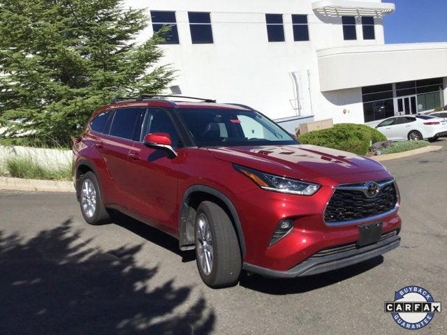 2023 Toyota Highlander Base