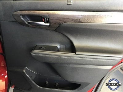 2023 Toyota Highlander Base