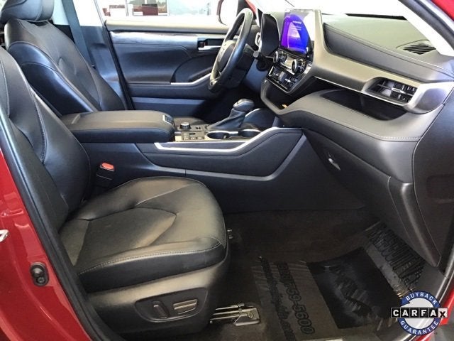 2023 Toyota Highlander Base