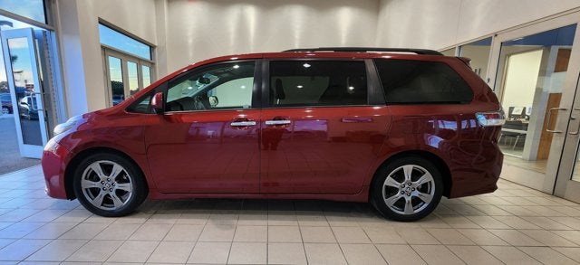 2018 Toyota Sienna Base