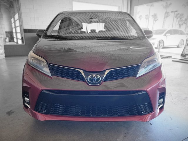 2018 Toyota Sienna Base