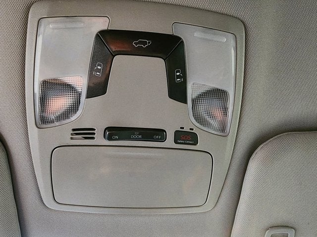 2018 Toyota Sienna Base