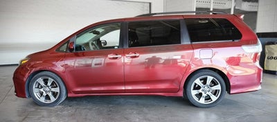 2018 Toyota Sienna Base