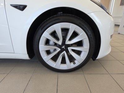 2023 Tesla Model 3 RWD