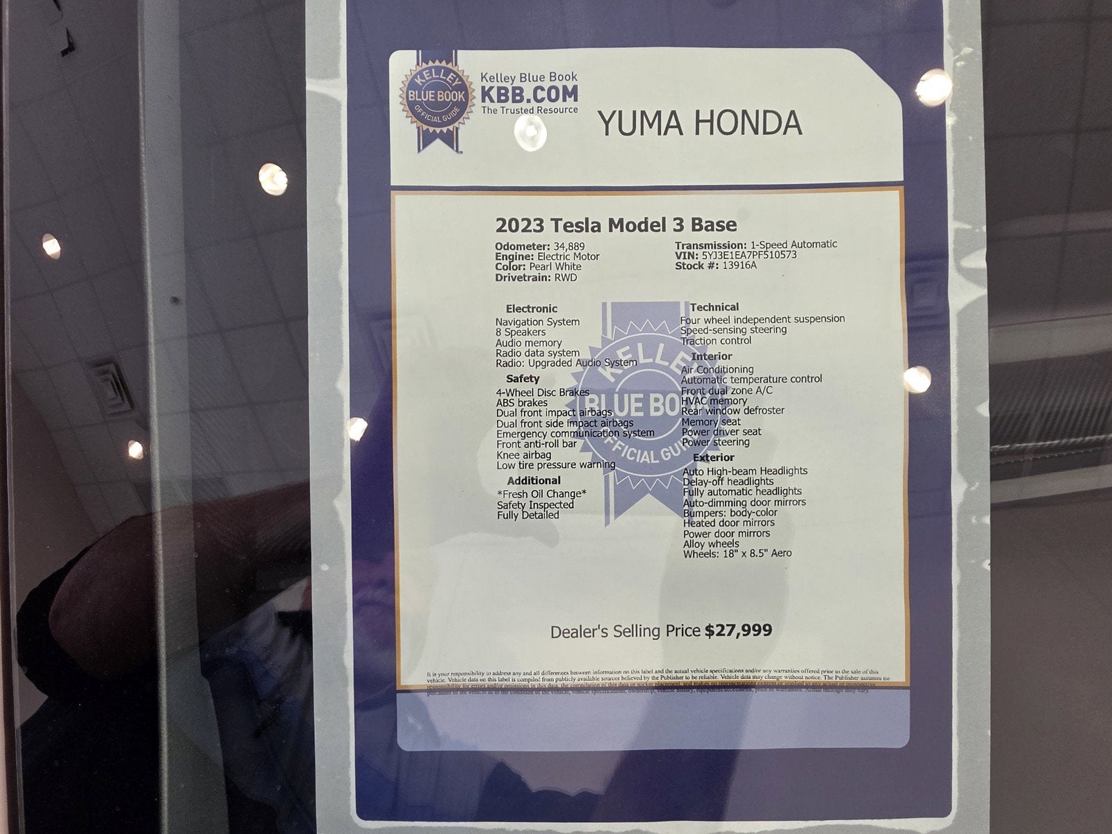 2023 Tesla Model 3 RWD