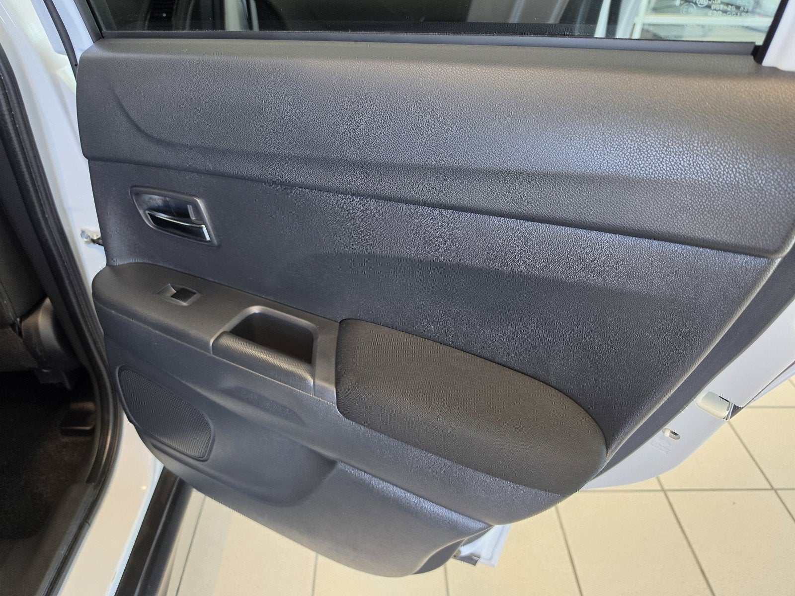 2023 Mitsubishi Outlander Sport Base