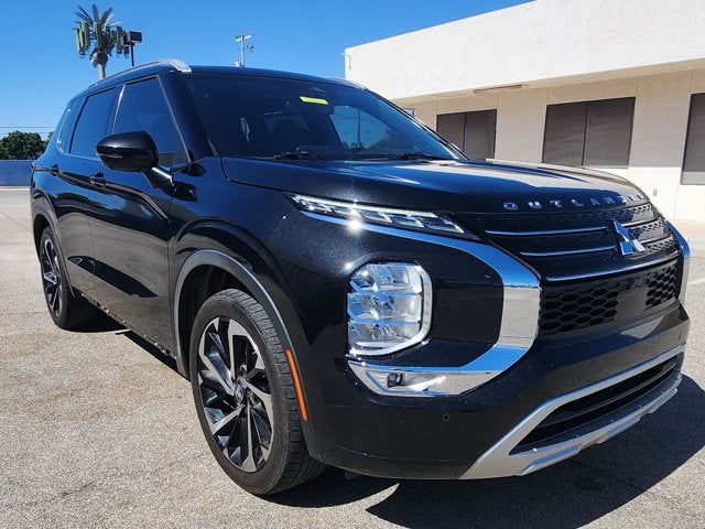 2022 Mitsubishi Outlander SEL