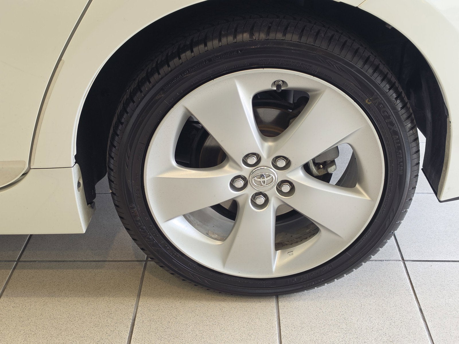 2012 Toyota Prius Base