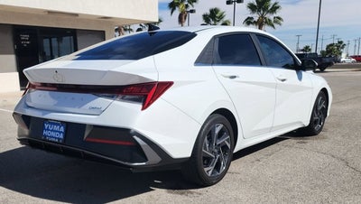 2024 Hyundai Elantra Limited
